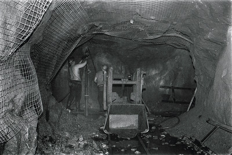 Dolcoath South section of South Crofty Mine, 340 fathom level. Photo: Simon Jones